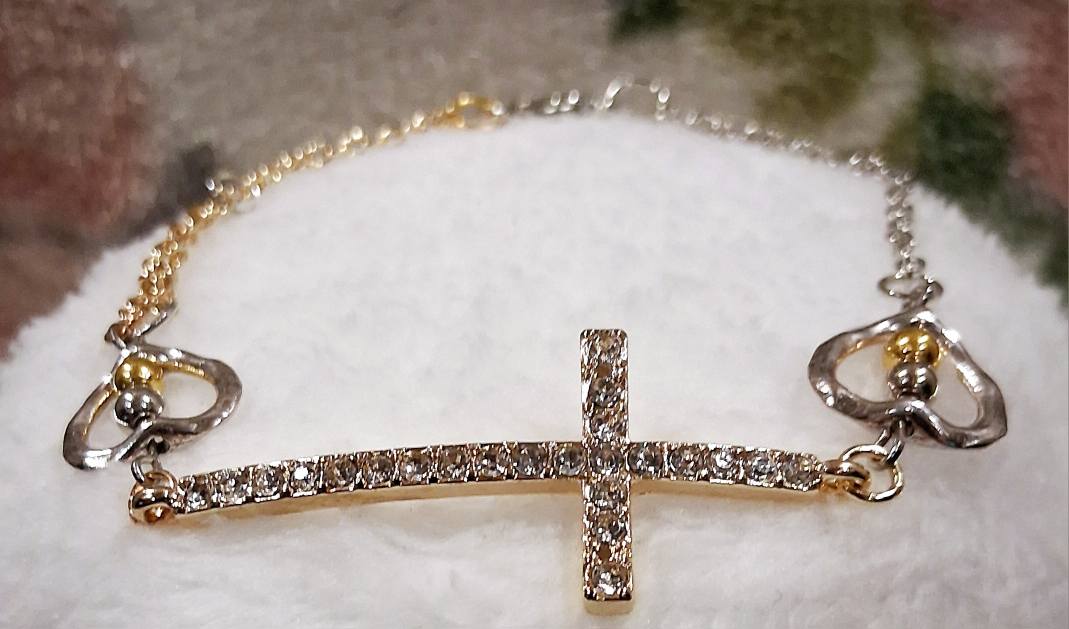 Bracelet Cross and Hearts