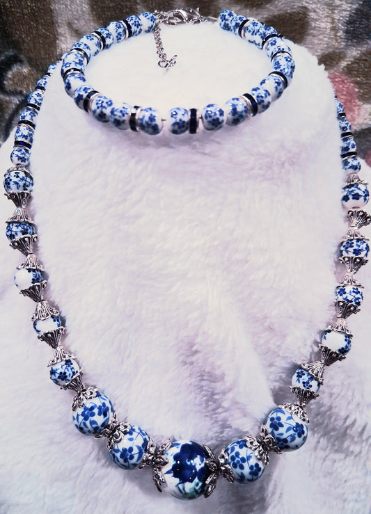 Blue and white Necklace and Bracelet set