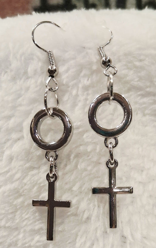 Faithful Elegance – Silver Cross Dangle Earrings
