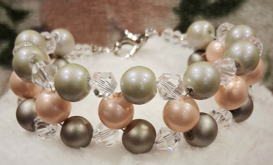 Elegant Pastel Pearl & Crystal Bracelet – Handcrafted on Tiger Tail Wire