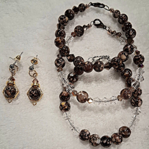 Bracelet and earring set